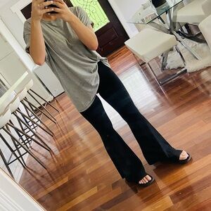 Aerie high rise NIP flare hold up size medium / short black leggings